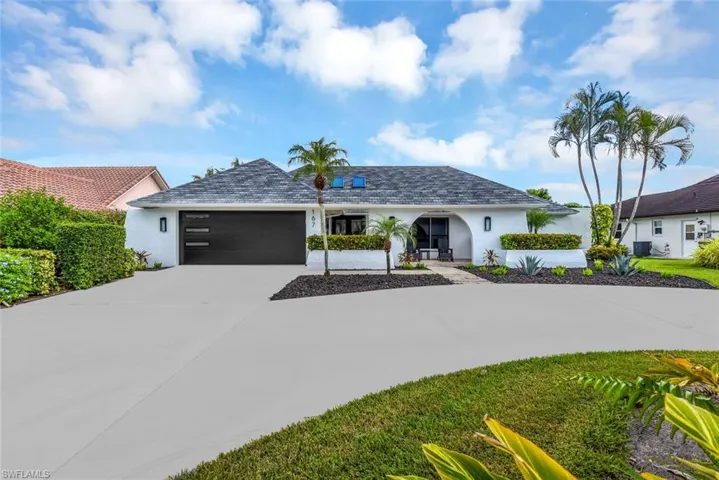 167 Torrey Pines Pt, Naples, Florida 34113