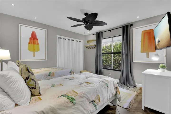 167 Torrey Pines Pt, Naples, Florida 34113