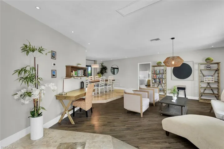 167 Torrey Pines Pt, Naples, Florida 34113