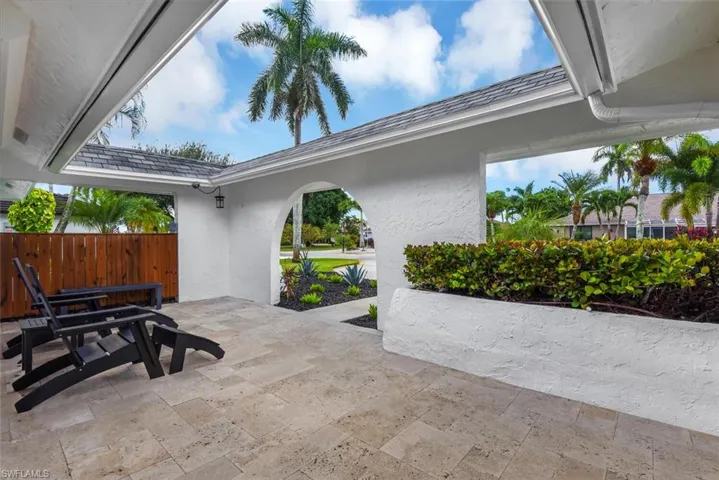 167 Torrey Pines Pt, Naples, Florida 34113