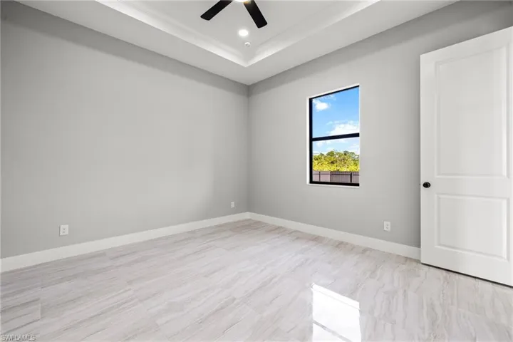 1107 Barfield St E, Lehigh Acres Fl 33974