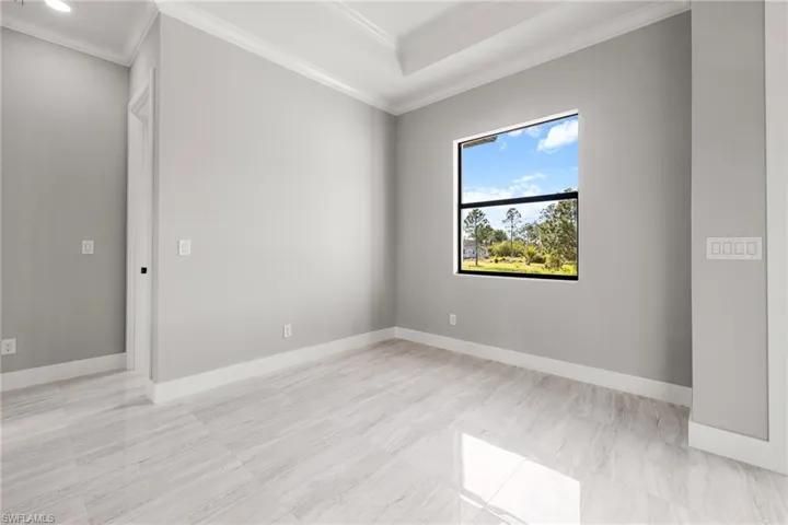 1107 Barfield St E, Lehigh Acres Fl 33974