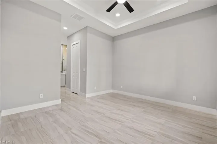1107 Barfield St E, Lehigh Acres Fl 33974