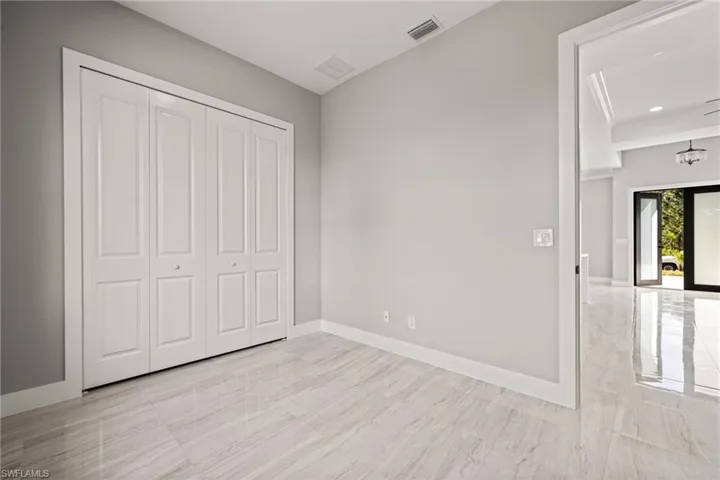 1107 Barfield St E, Lehigh Acres Fl 33974