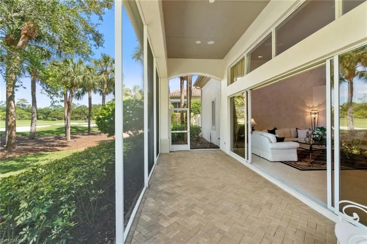 Secondary screened lanai