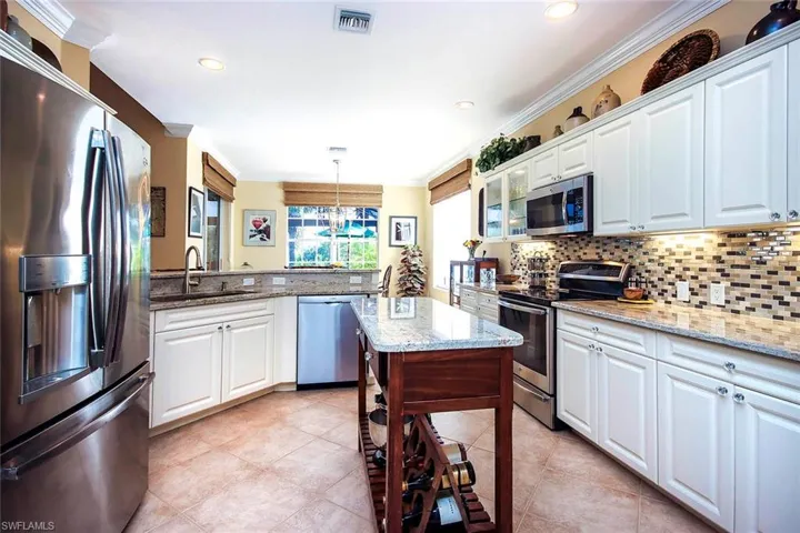 Open to dining and that VIEW!