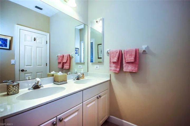 Upstairs guest bath with dual sinks