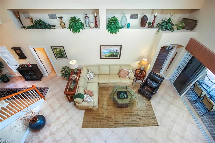 8916 Crown Colony Blvd, Fort Myers Fl 33908