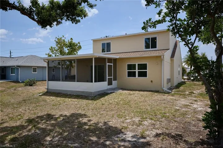 17229  Oriole  RD, Fort Myers, FL 33967