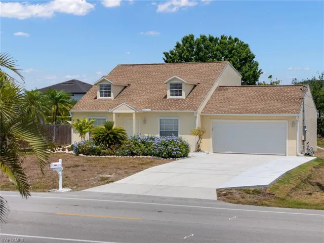 17229  Oriole  RD, Fort Myers, FL 33967