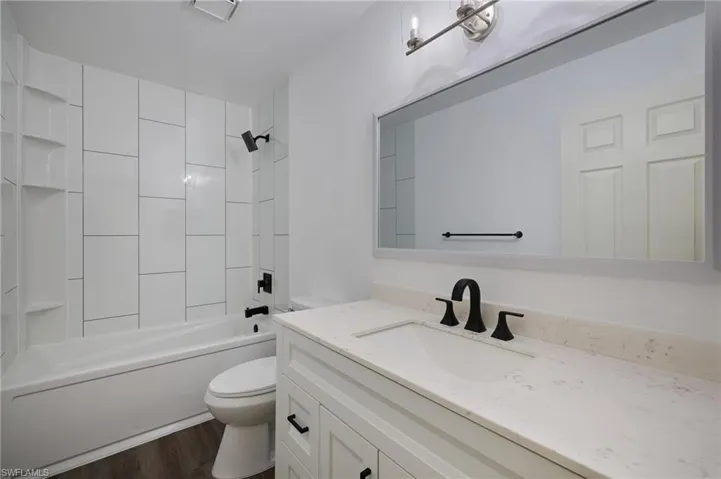17229  Oriole  RD, Fort Myers, FL 33967