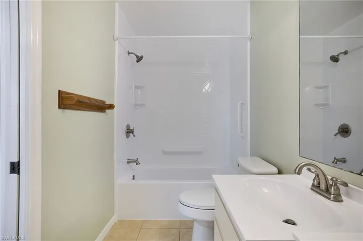 17229  Oriole  RD, Fort Myers, FL 33967