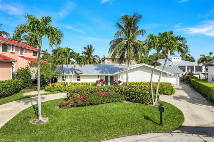 1250 Tuna Ct, Naples, Florida 34102