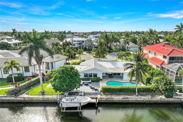 1250 Tuna Ct, Naples, Florida 34102