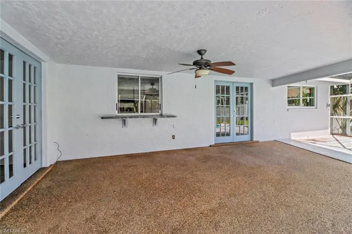 3916 SE 10th  AVE, Cape Coral, FL 33904