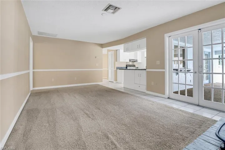 3916 SE 10th  AVE, Cape Coral, FL 33904