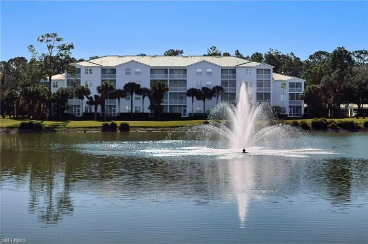 3990 Loblolly Bay Dr 7-205, Naples, Florida 34114
