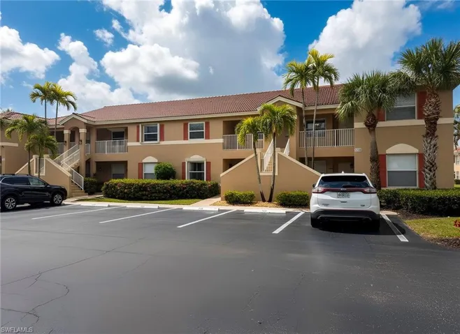 6650  Huntington Lakes  CIR, Naples, FL 34119