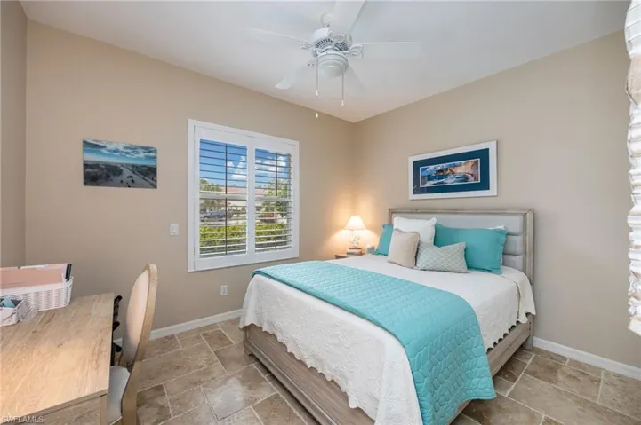 6650  Huntington Lakes  CIR, Naples, FL 34119