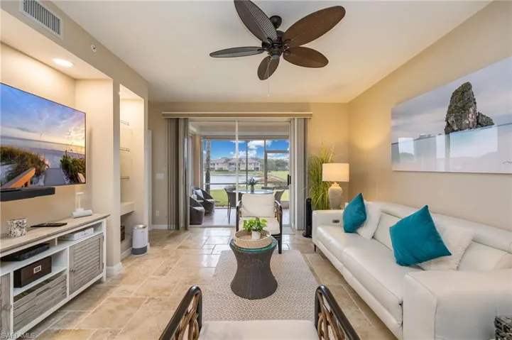 6650  Huntington Lakes  CIR, Naples, FL 34119