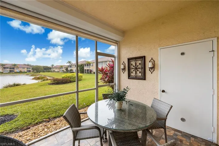 6650  Huntington Lakes  CIR, Naples, FL 34119