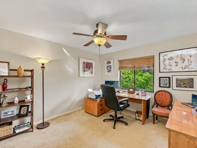 105 Cherry Hill Ct, Naples, Florida 34113