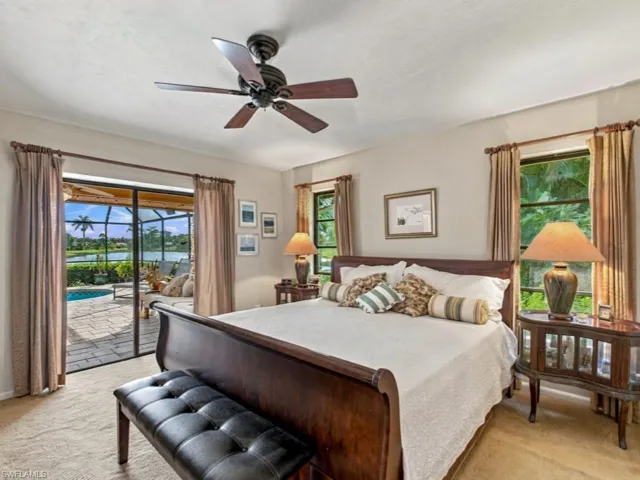 105 Cherry Hill Ct, Naples, Florida 34113