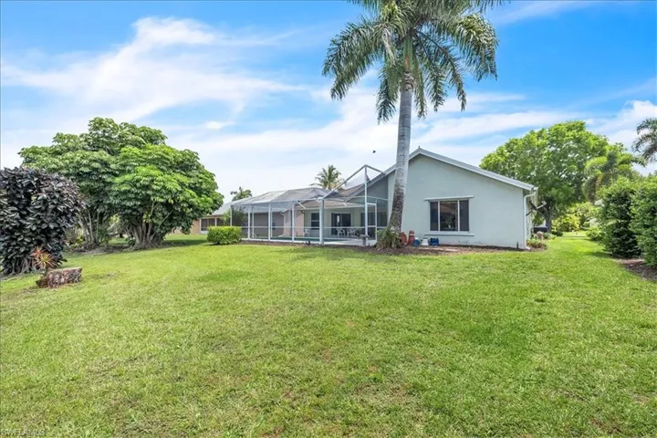 5141 Brixton Ct, Naples, Florida 34104