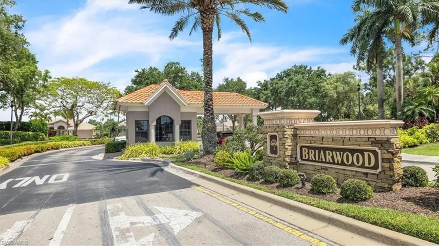 5141 Brixton Ct, Naples, Florida 34104