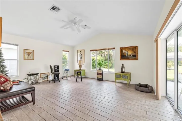 5141 Brixton Ct, Naples, Florida 34104