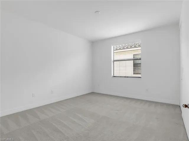 10008 Chesapeake Bay Dr, Fort Myers, Florida 33913