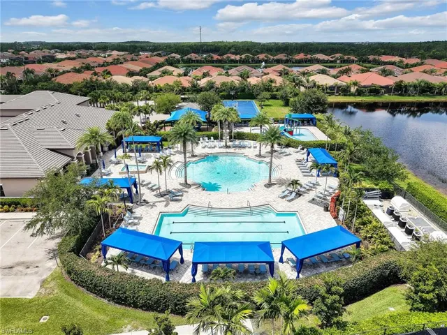 10008 Chesapeake Bay Dr, Fort Myers, Florida 33913