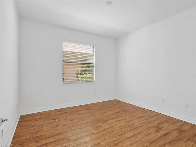 10008 Chesapeake Bay Dr, Fort Myers, Florida 33913
