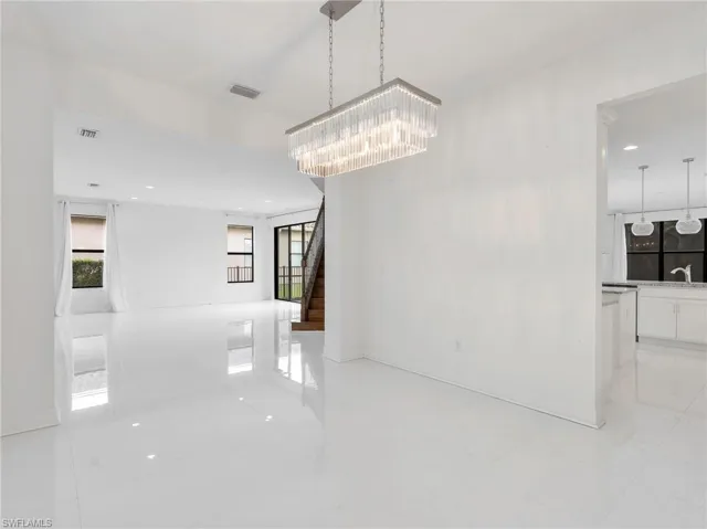 10008 Chesapeake Bay Dr, Fort Myers, Florida 33913