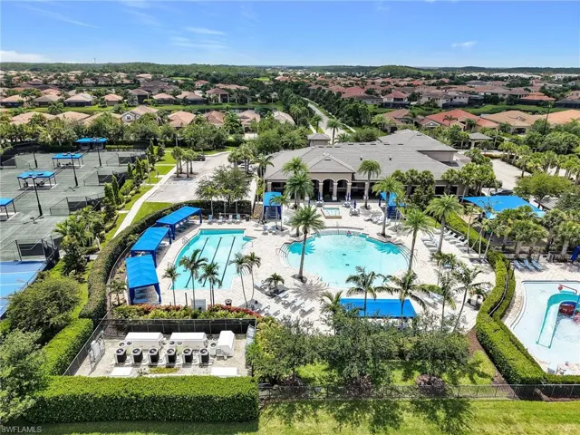 10008 Chesapeake Bay Dr, Fort Myers, Florida 33913