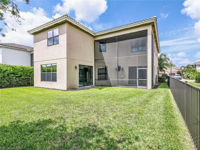 10008 Chesapeake Bay Dr, Fort Myers, Florida 33913