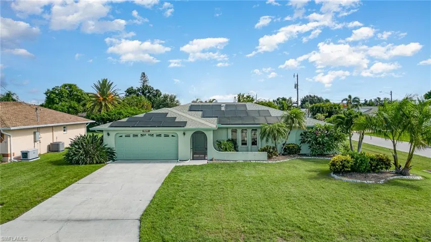 1725 Se 11th Ter, Cape Coral, Florida 33990
