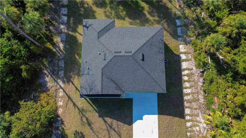 Aerial view of property and surrounding area