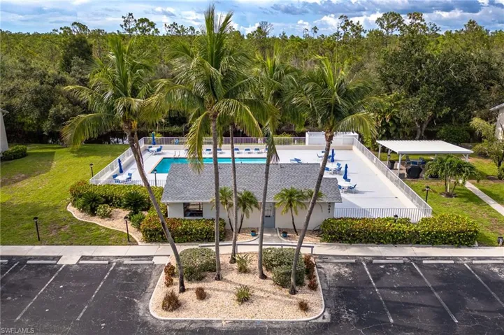 Community pool for Fairway Woods condos