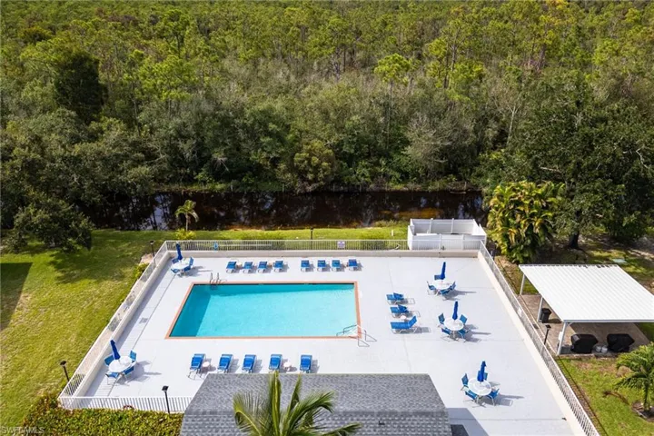 Community pool for Fairway Woods condos