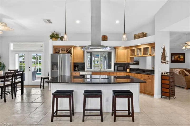 12593 Coconut Creek Ct, Fort Myers, Florida 33908