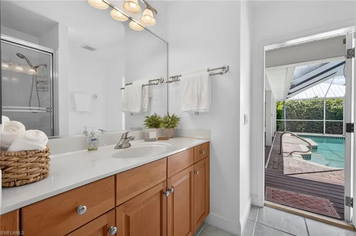 12593 Coconut Creek Ct, Fort Myers, Florida 33908