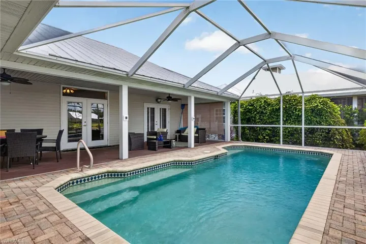 12593 Coconut Creek Ct, Fort Myers, Florida 33908