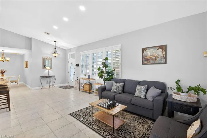 12593  Coconut Creek  CT, Fort Myers, FL 33908