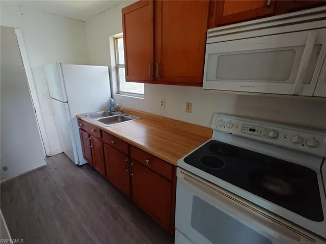 3316 Armstrong Ct, Fort Myers, Florida 33916