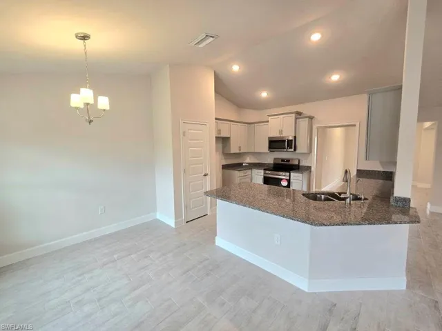 Kitchen and Breakfast Nook
