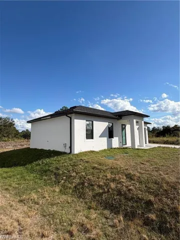 341 Western Ave S, Lehigh Acres, Florida 33974