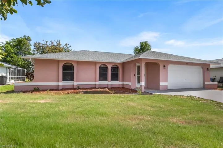 930 Sw 34th St, Cape Coral, Florida 33914