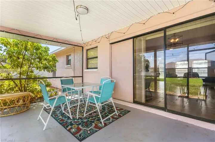 930 Sw 34th St, Cape Coral, Florida 33914
