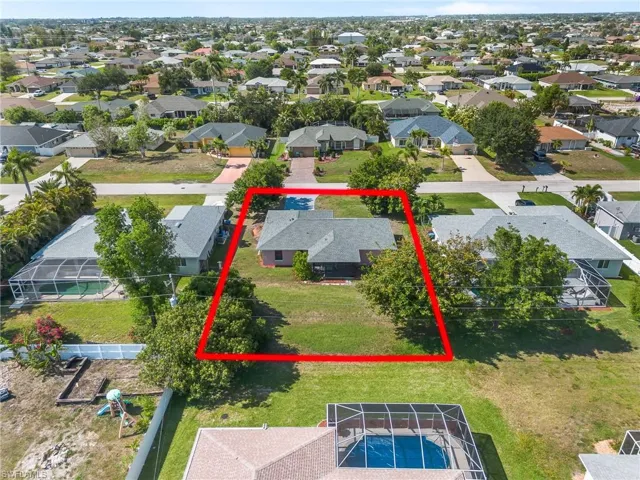 930 Sw 34th St, Cape Coral, Florida 33914